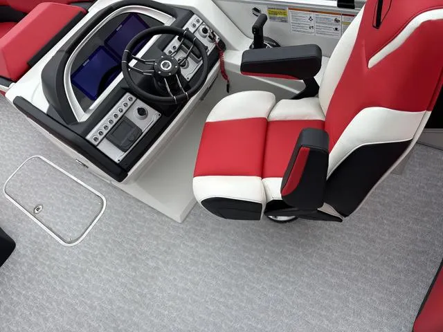 Slide: The Image of South Bay 525RS 2025 - 7