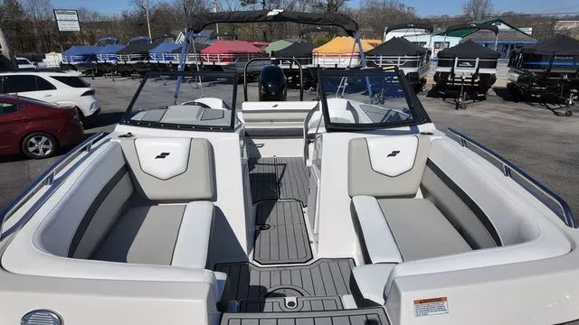 Slide: The Image of Starcraft SVX 210 DC OB 2025 - 12