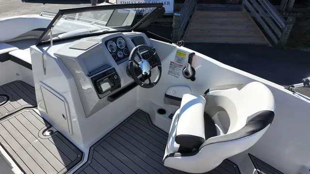 Slide: The Image of Starcraft SVX 210 DC OB 2025 - 18