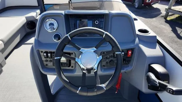 Slide: The Image of Sylvan A 20 LZ DH 2025 - 12