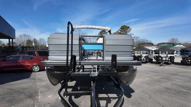 Slide: The Image of Sylvan A 20 LZ DH 2025 - 4