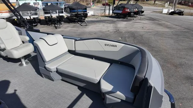 Slide: The Image of Sylvan A 20 LZ DH 2025 - 8