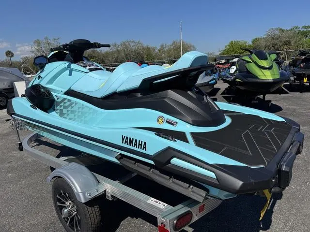 Slide: The Image of Yamaha VX Limited HO 2025 - 21