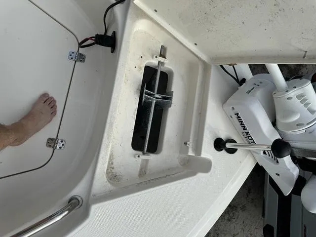 Slide: The Image of 2023 Bulls Bay 200CC boat deck with Minn Kota trolling motor. - 7