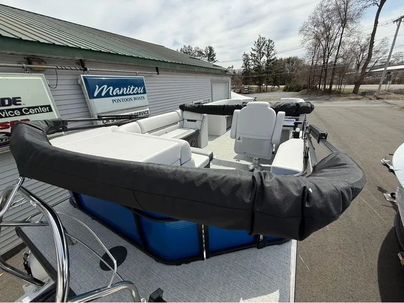 Slide: The Image of Sweetwater SW 2286 C 2023 - 30