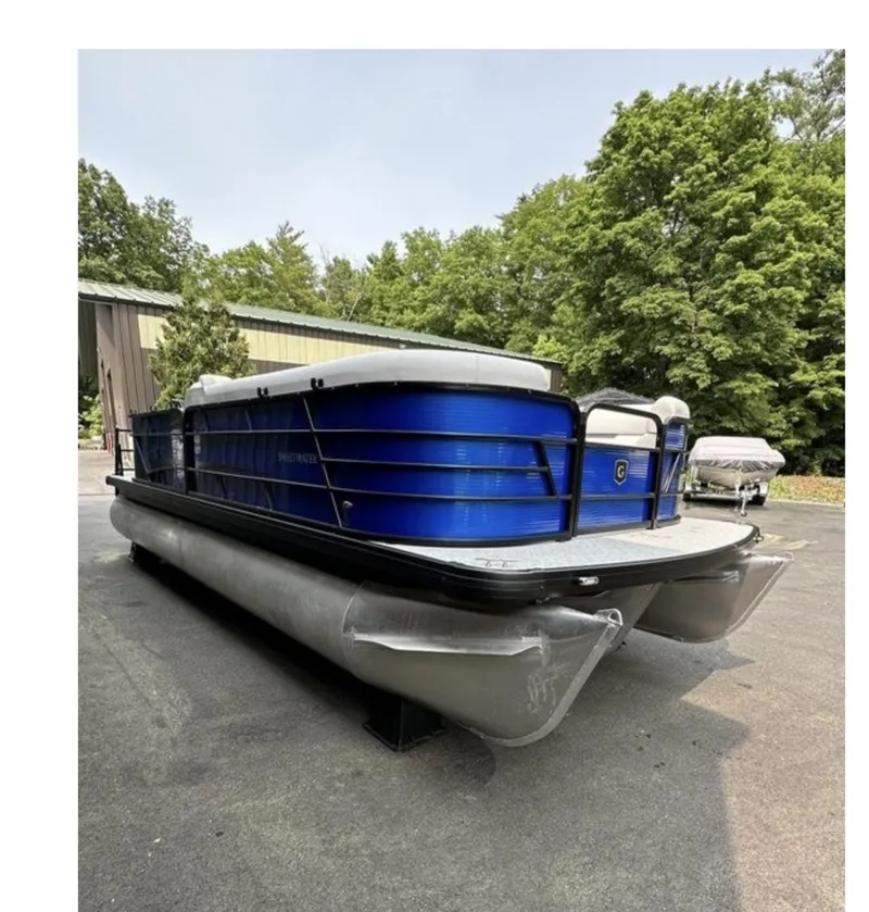 Slide: The Image of Sweetwater SW 2286 C 2023 - 6