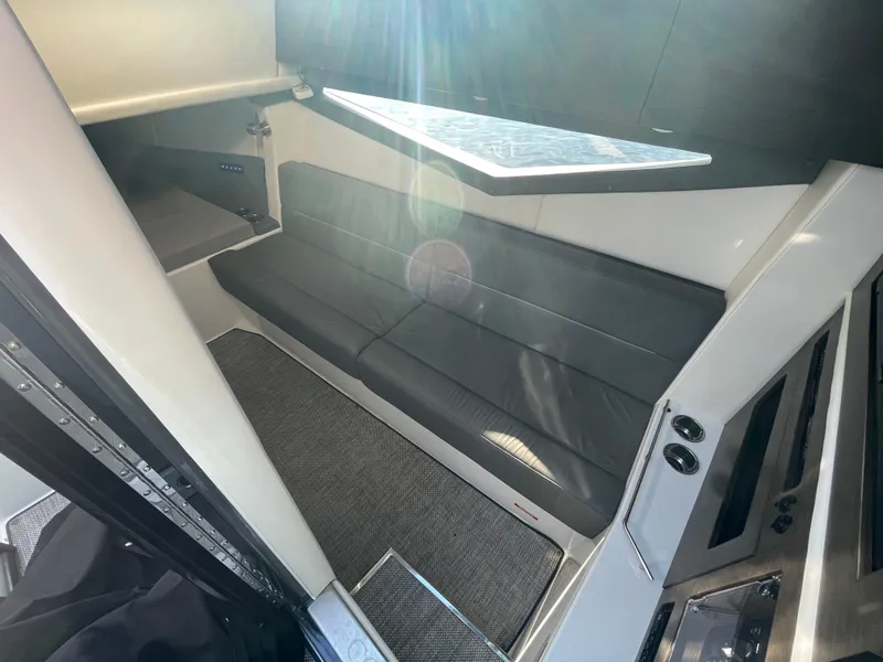 Slide: The Image of Cobalt A36 2019 - 15