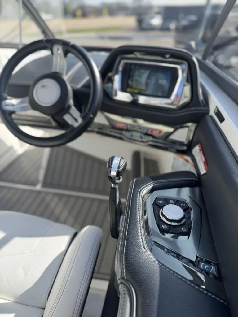 Slide: The Image of Nautique G23 2016 - 10