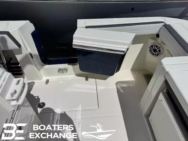 Slide: The Image of Cobia 265 Center Console Open 2025 - 6