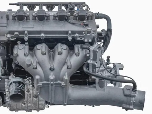 Slide: The Image of 2023 Yamaha WaveRunner VX Cruiser HO engine, showcasing intricate mechanical components. - 7