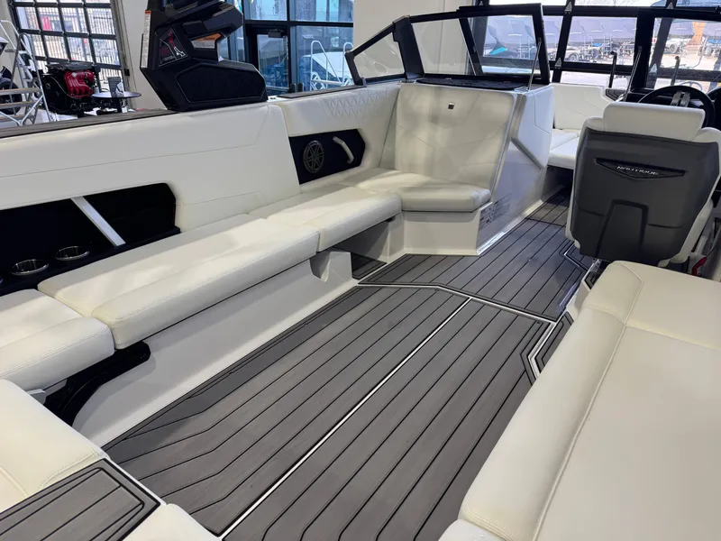 Slide: The Image of Nautique Super Air Nautique GS24 2024 - 12