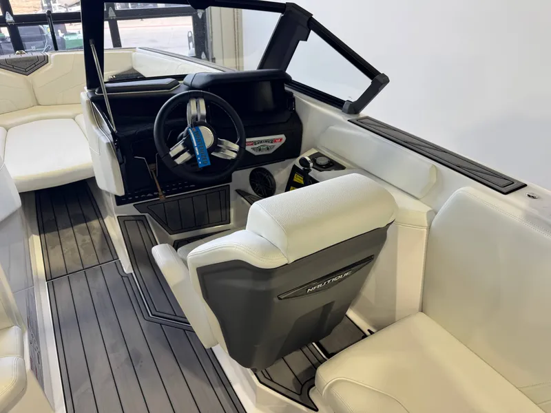 Slide: The Image of Nautique Super Air Nautique GS24 2024 - 22