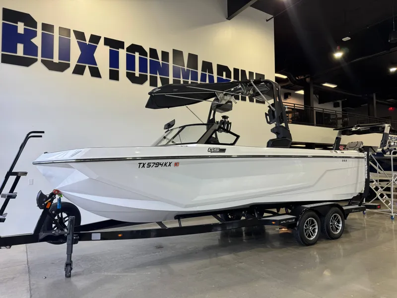 Slide: The Image of Nautique Super Air Nautique GS24 2024 - 3