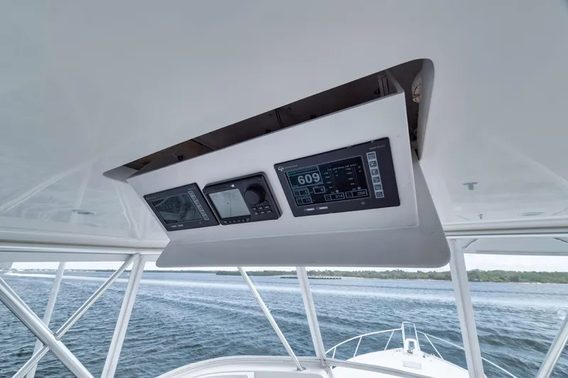 Slide: The Image of Viking 54 Convertible 2009 - 56