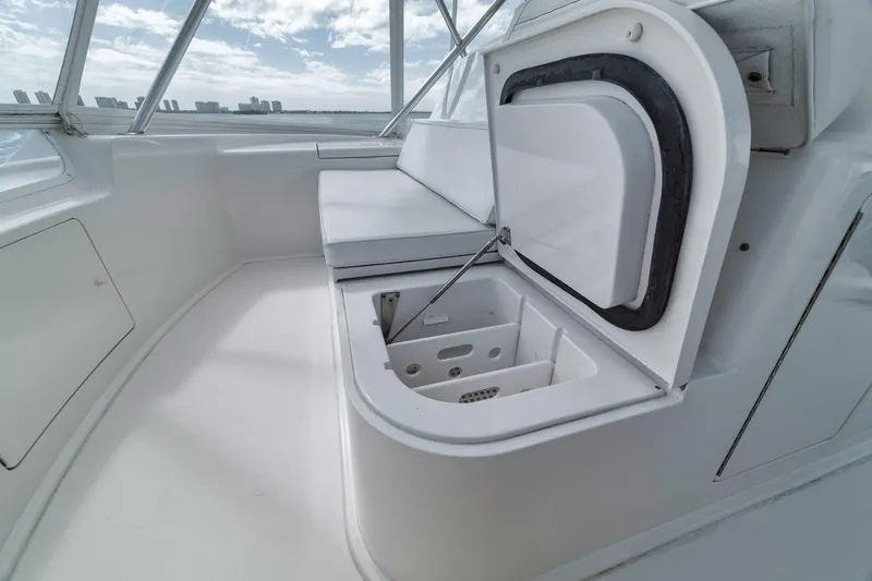 Slide: The Image of Viking 54 Convertible 2009 - 61