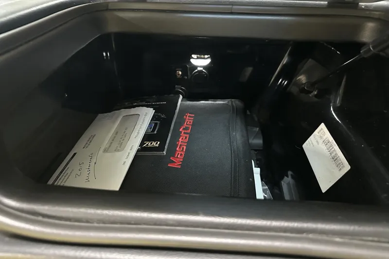 Slide: The Image of MasterCraft X20 2015 - 28