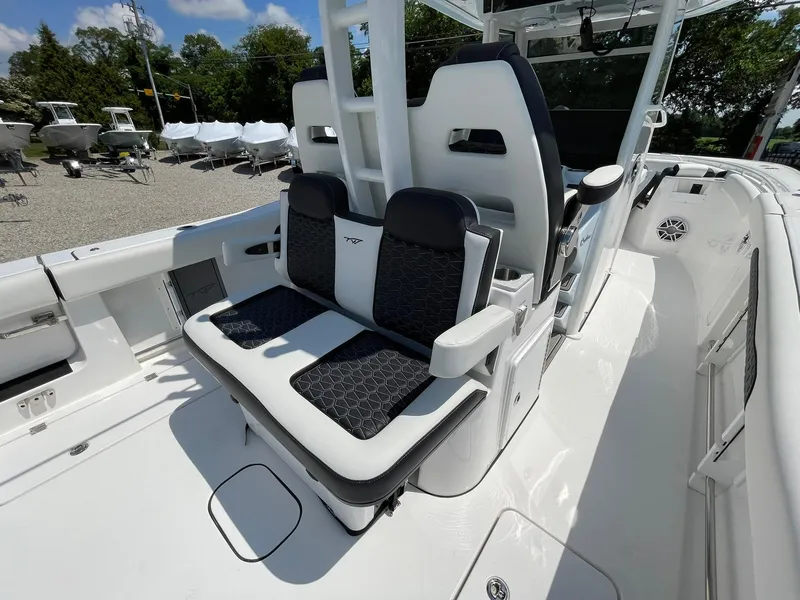 Slide: The Image of Tidewater 302 CC Adventure 2026 - 51