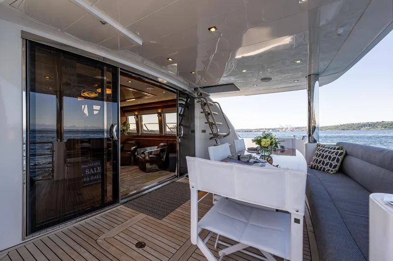 Slide: The Image of Aft deck 1 - 4