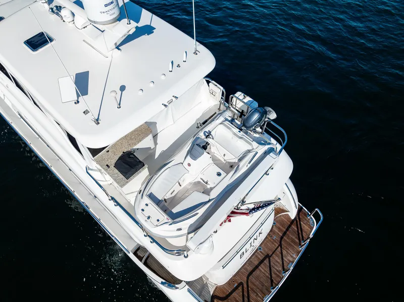 Slide: The Image of Tender &davit - 50