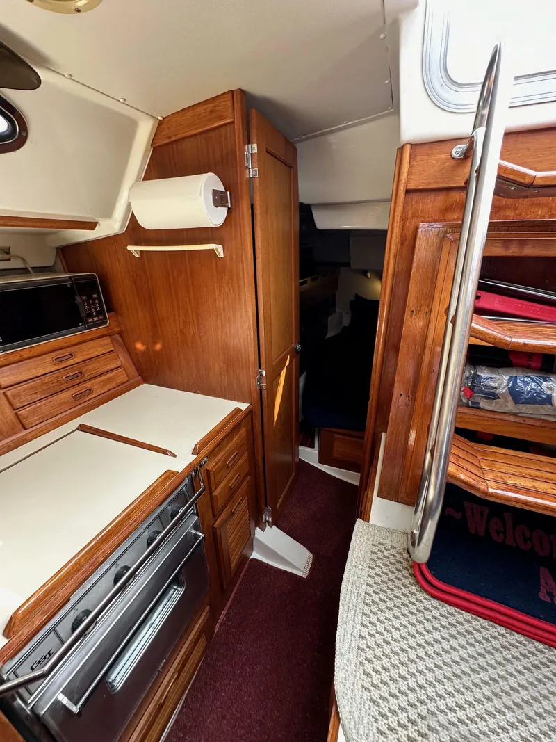 Slide: The Image of Hunter Legend 45 1987 - 62