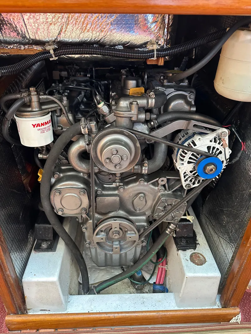 Slide: The Image of Hunter Legend 45 1987 - 69