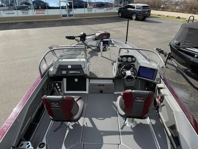 Slide: The Image of 2020 Ranger 621FS boat interior with dual seats and modern dashboard controls. - 5