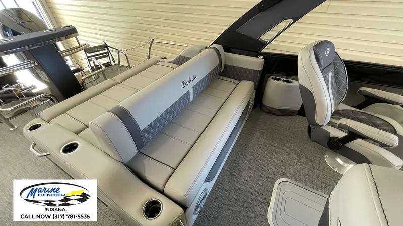 Slide: The Image of Barletta Lusso Twin 25UCAT 2025 - 12