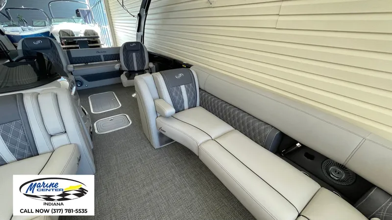 Slide: The Image of Barletta Lusso Twin 25UCAT 2025 - 17