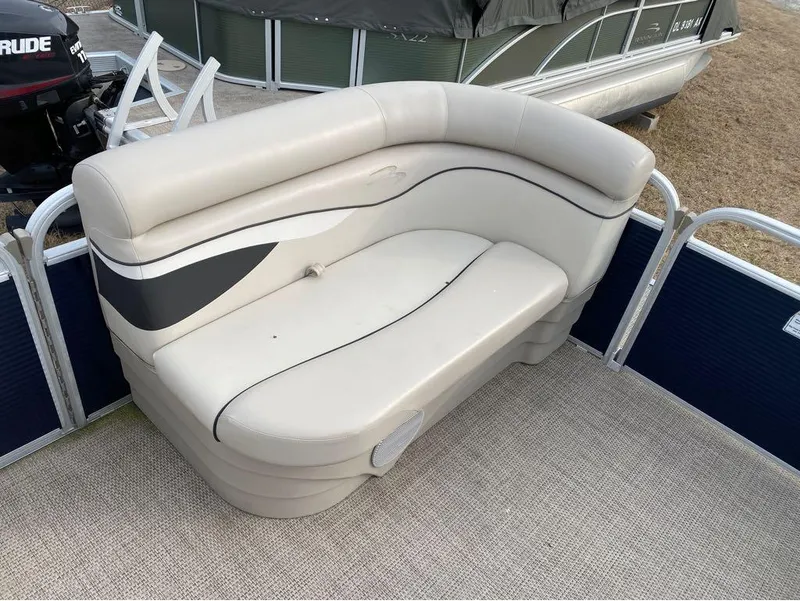 Slide: The Image of Bennington 20 SLV 2020 - 5