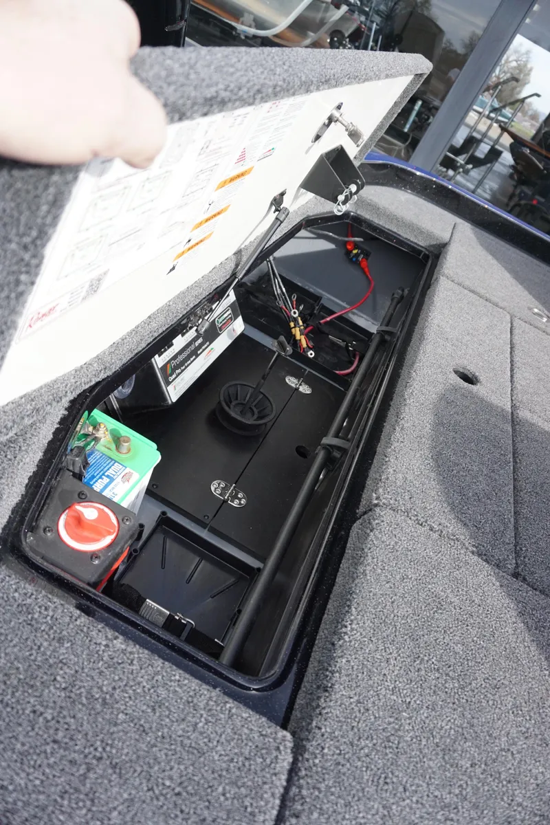 Slide: The Image of Ranger Z520 2025 - 10