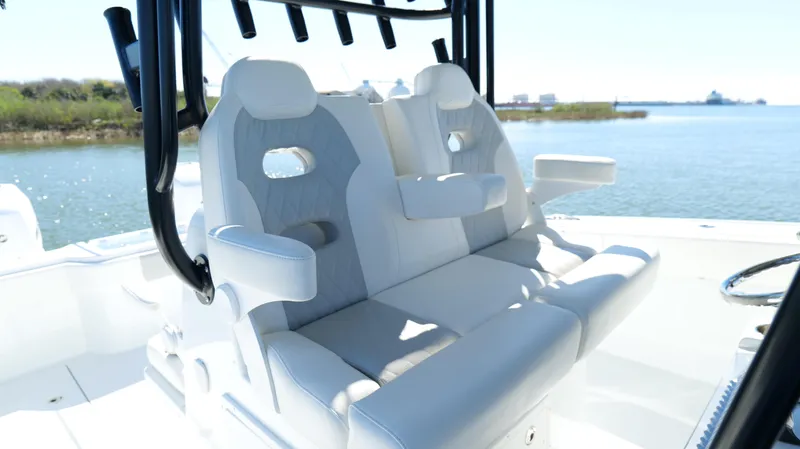 Slide: The Image of Luxury seating on 2022 Freeman 34VH boat, featuring modern design and comfort. - 31