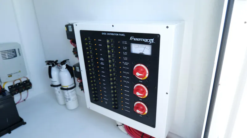 Slide: The Image of Freeman 34VH 2022 - 82