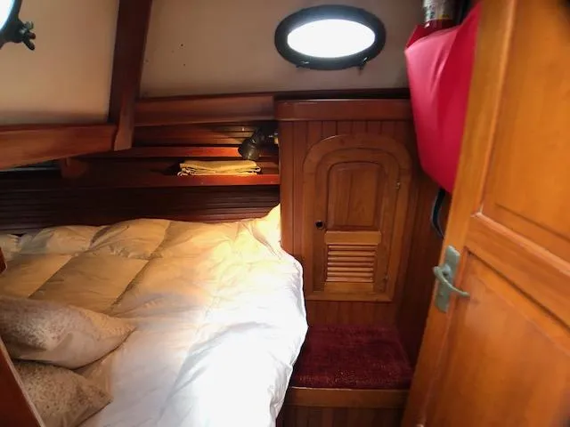 Slide: The Image of Aft cabin - 10