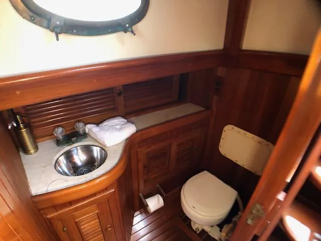 Slide: The Image of Aft head - 9