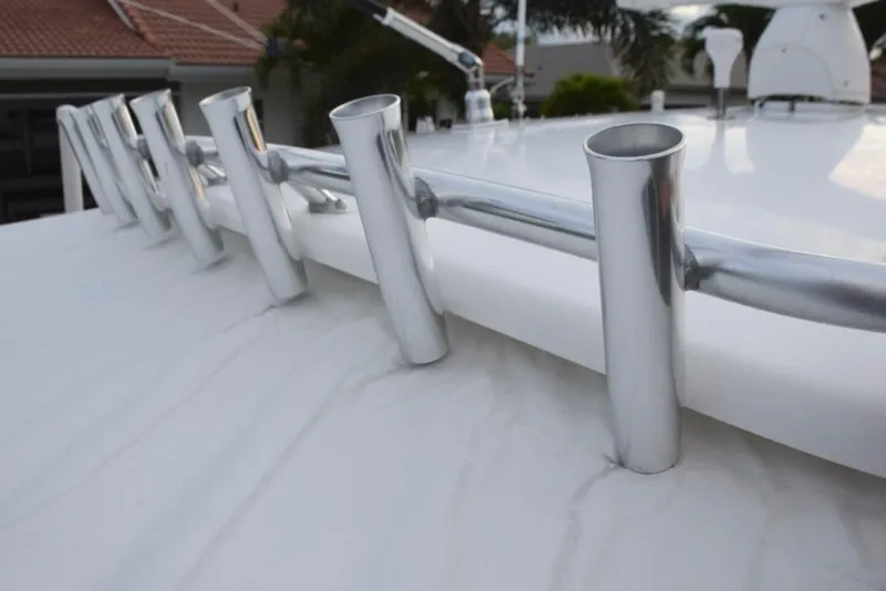 Slide: The Image of Rocket launcher on aft hardtop - 29