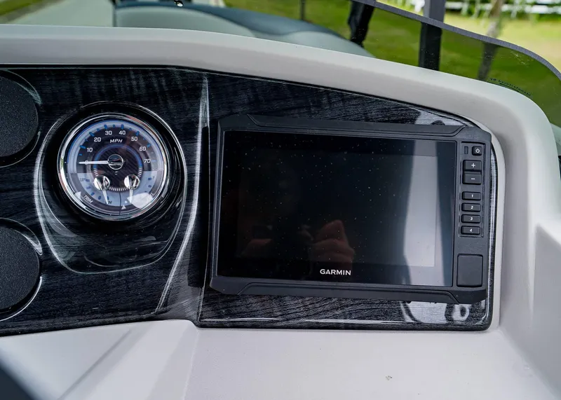 Slide: The Image of Tahoe LTZ Quad Lounge 2025 - 13