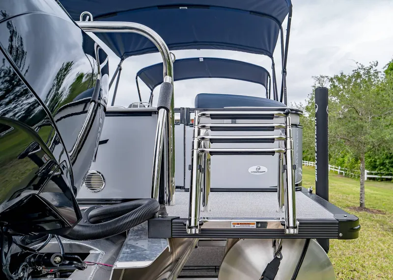 Slide: The Image of Tahoe LTZ Quad Lounge 2025 - 5