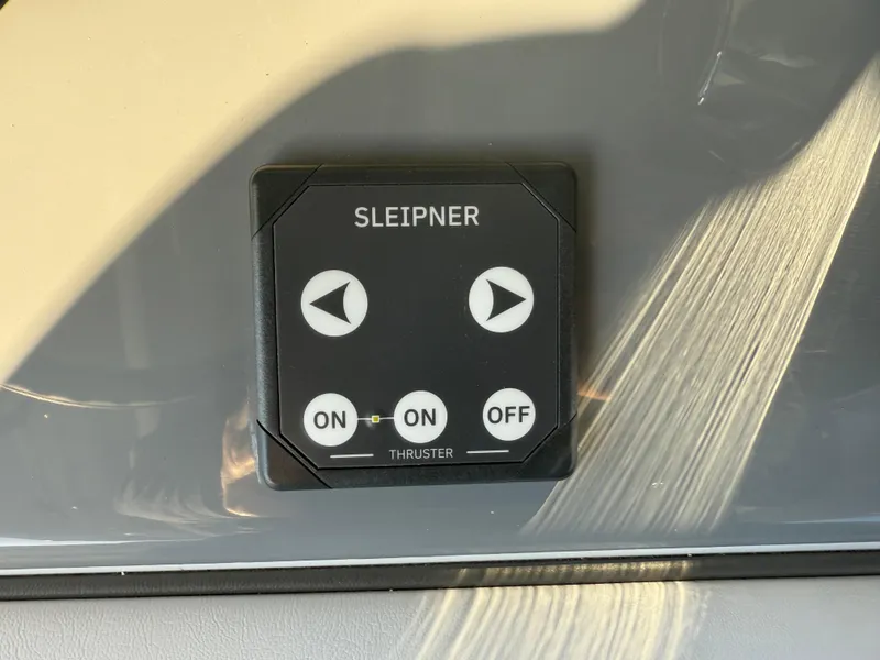 Slide: The Image of Control panel for Sleipner thruster on 2025 Yellowfin 42 CC boat. - 40