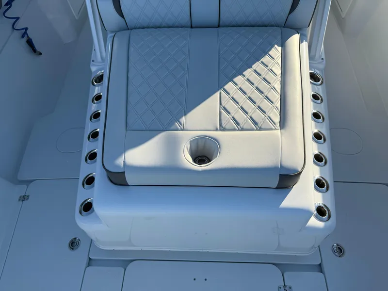 Slide: The Image of Yellowfin 42 Center Console 2025 - 59