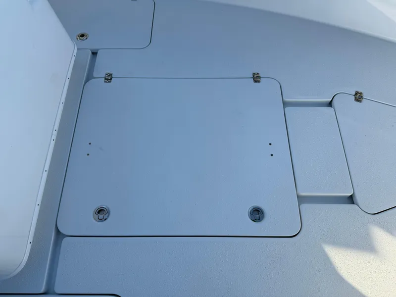 Slide: The Image of Yellowfin 42 Center Console 2025 - 61