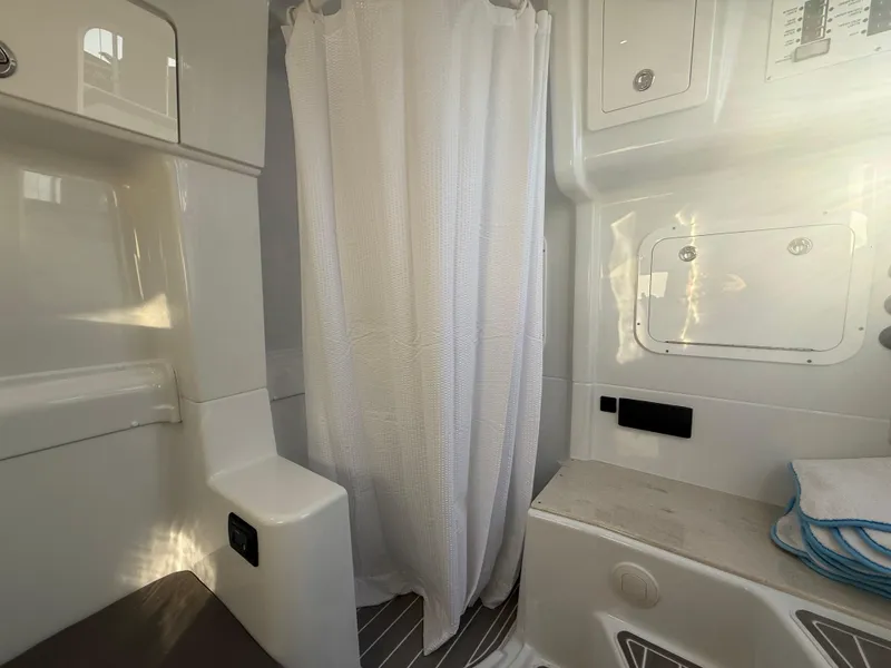 Slide: The Image of Yellowfin 42 Center Console 2025 - 70