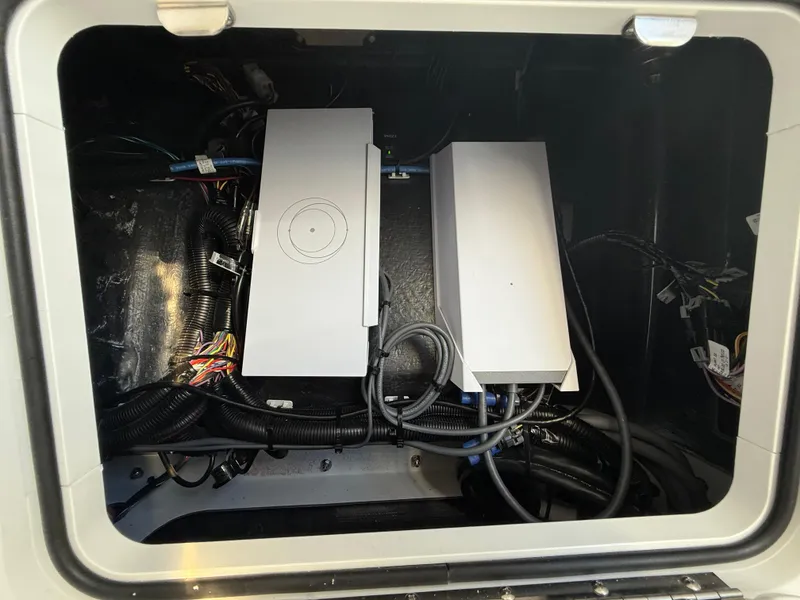 Slide: The Image of Yellowfin 42 Center Console 2025 - 79
