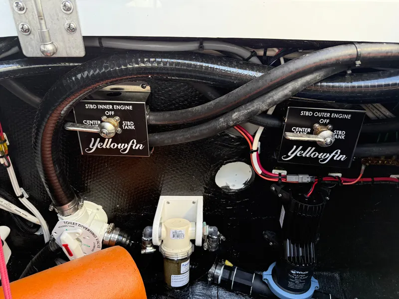 Slide: The Image of Yellowfin 42 Center Console 2025 - 85