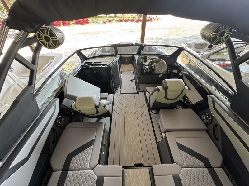 Slide: The Image of Yamaha 222XD 2025 - 4