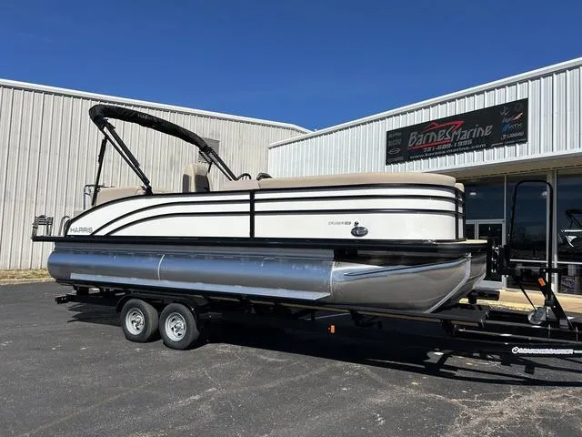 The Image of Harris Cruiser 230 CWDH 2025 - 1