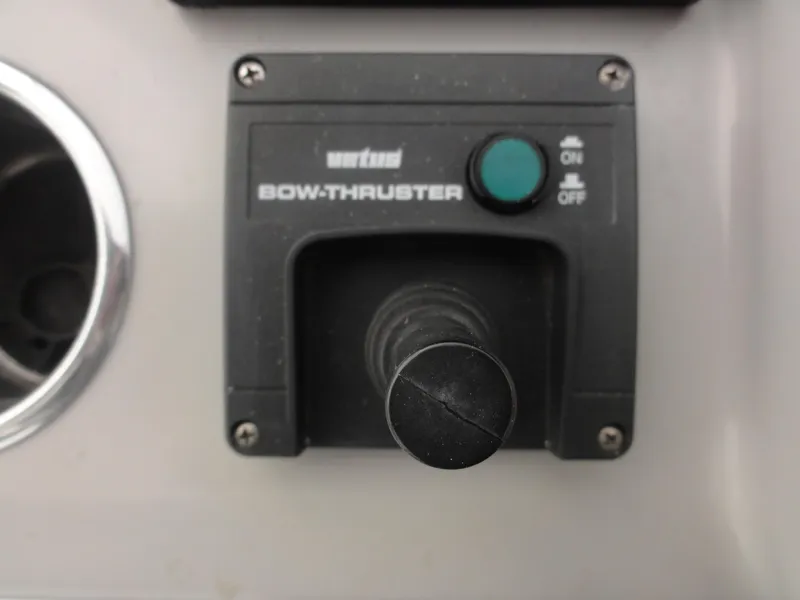Slide: The Image of Bow thruster control panel on a 2004 Formula 37 PC boat. - 15
