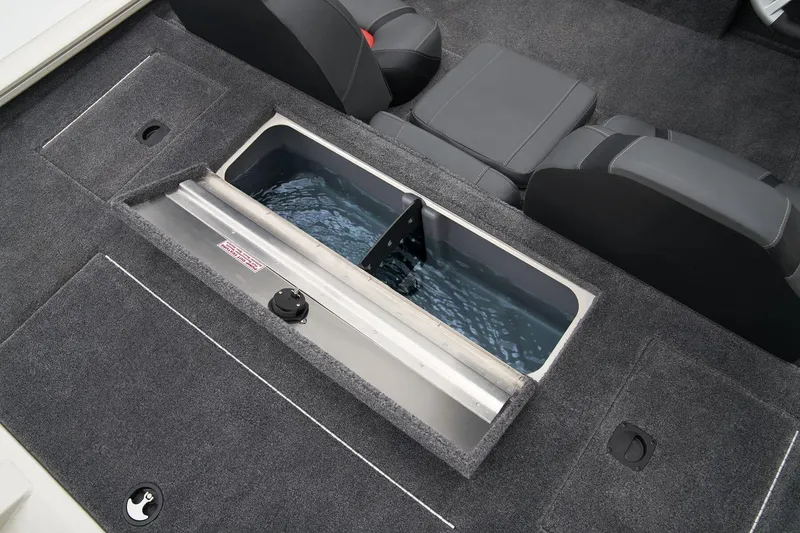 Slide: The Image of Tracker Pro Team 190 2025 - 47