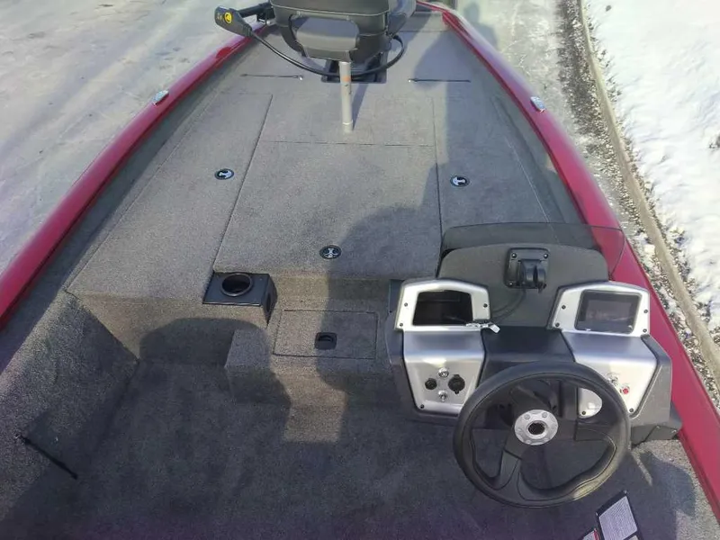 Slide: The Image of Tracker Pro Team 190 2025 - 82