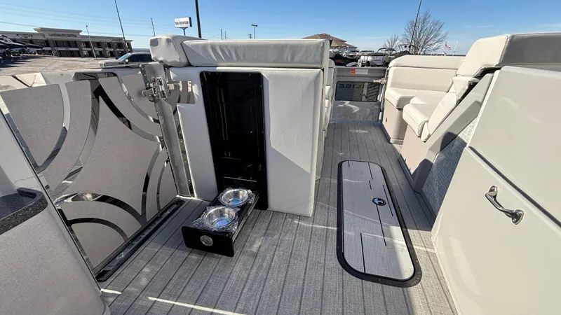 Slide: The Image of Luxurious 2025 Balise HORIZON 24C boat interior with spacious seating and modern design. - 23