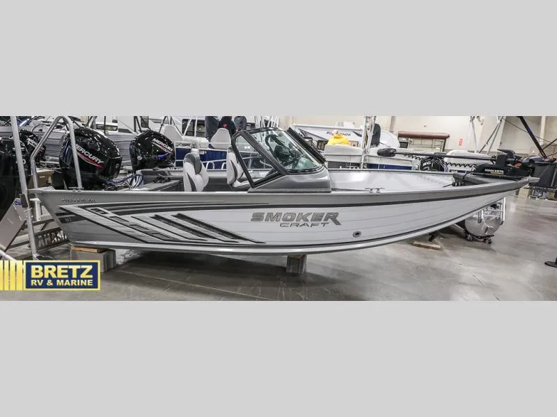 Slide: The Image of 2024 PRO ANGLER 162 fishing boat displayed at Bretz RV & Marine showroom. - 8